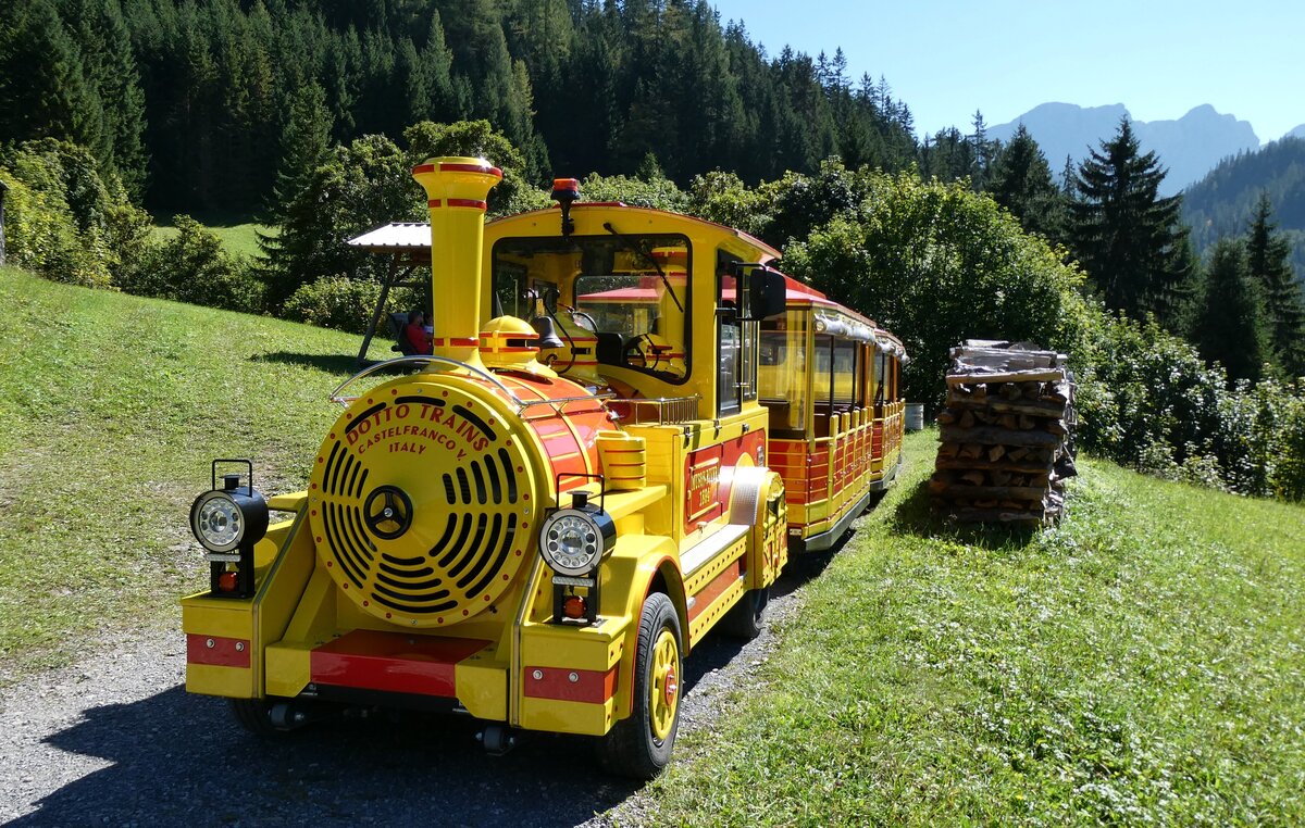 (280'589) - Stadl-Bru-Express, Rinnen - am 19. September 2025 in Mitteregg, Ende der Welt
