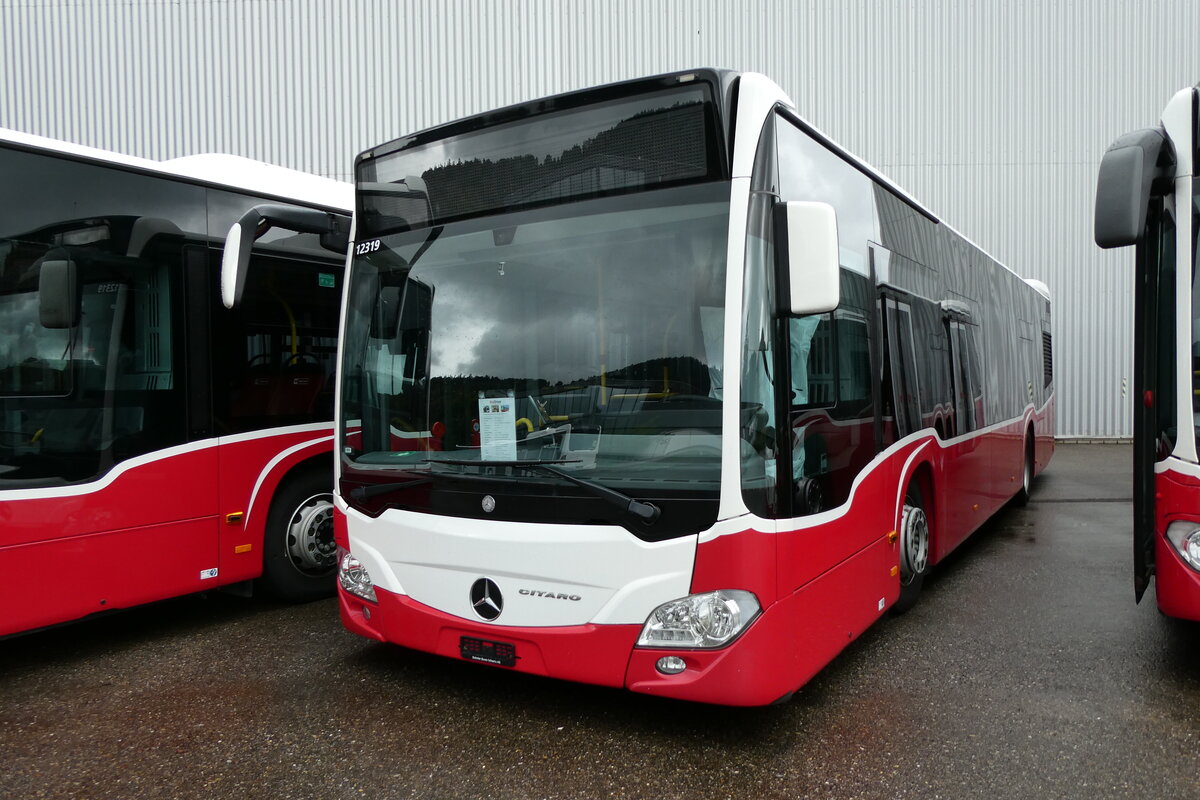(280'786) - PostAuto Bern - PID 12'319 - Mercedes (ex Wiener Linien, A-Wien Nr. 8163) am 27. September 2025 in Winterthur, Daimler Buses