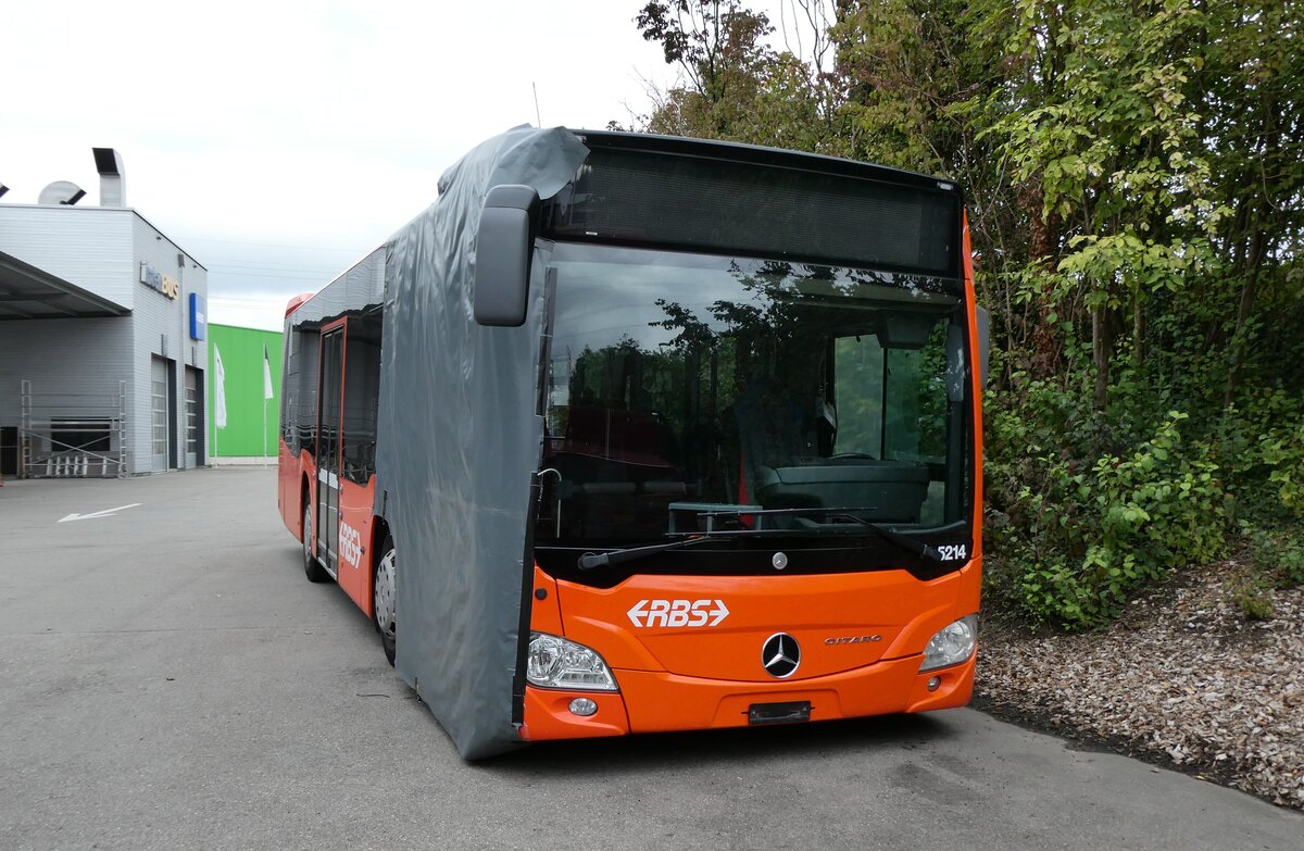 (280'831) - RBS Worblaufen - Nr. 5214 - Mercedes (ex Nr. 214) am 28. September 2025 in Kerzers, Interbus