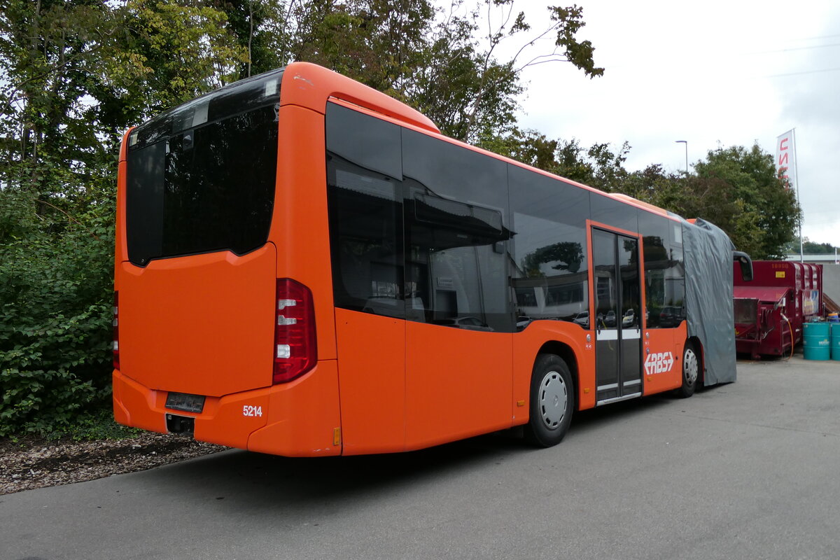 (280'832) - RBS Worblaufen - Nr. 5214 - Mercedes (ex Nr. 214) am 28. September 2025 in Kerzers, Interbus