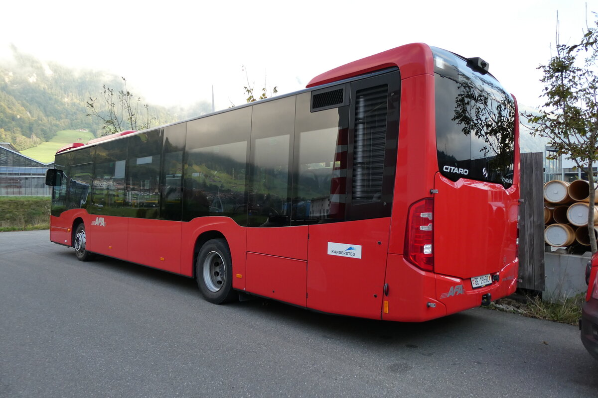 (280'842) - AFA Adelboden - Nr. 92/BE 19'692 - Mercedes am 1. Oktober 2025 in Frutigen, Garage