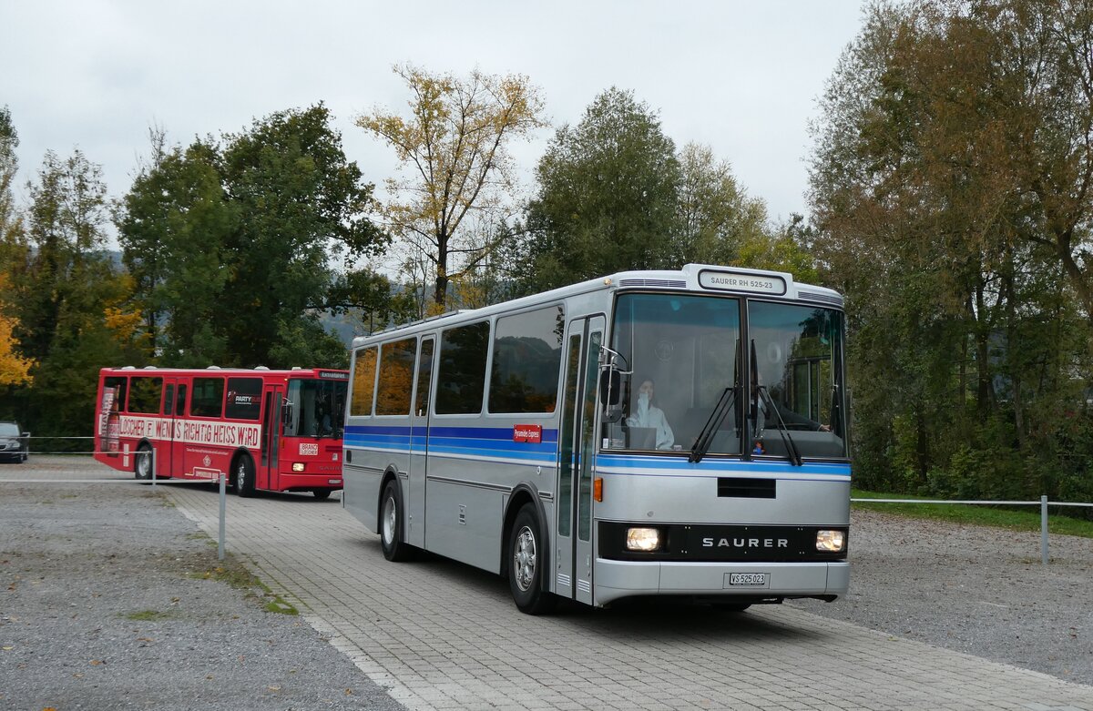 (281'409) - Pralong, Euseigne - VS 525'023 - Saurer/Lauber (ex Osterholt, Veysonnaz; ex SAPJV, L'Isle Nr. 70/PID 1302) am 12. Oktober 2025 in Hitzkirch, Interkantonale Polizeischule