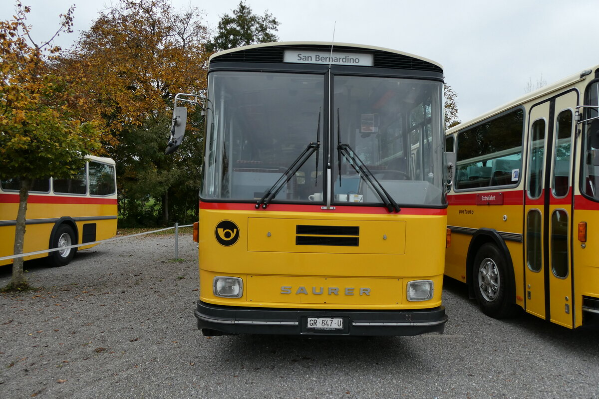 (281'432) - Ltscher, Haldenstein - GR 847 U  Saurer, Tscher (ex Overney, Bern; ex Autopostale, Croglio PID 3158; ex Monti, Cademario Nr. 10; ex PostAuto Graubnden; ex Frigg, Zernez; ex P 24'403) am 12. Oktober 2025 in Hitzkirch, Interkantonale Polizeischule