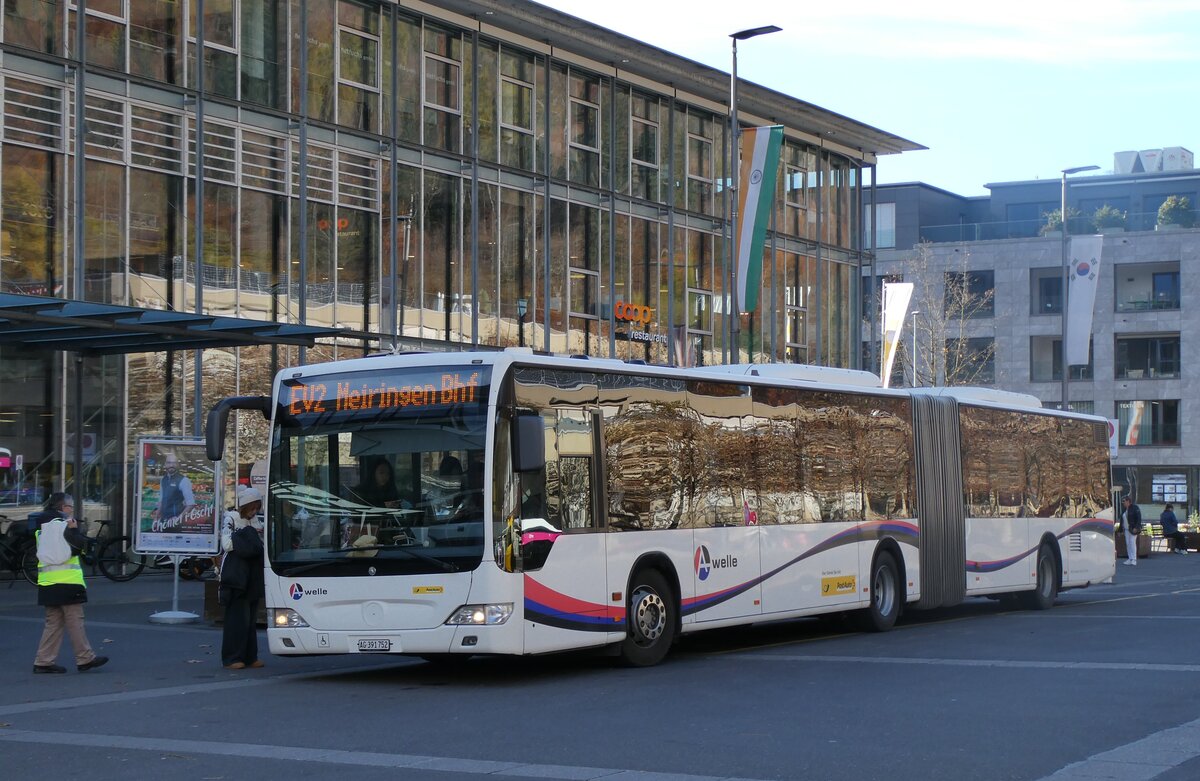 (282'113) - PostAuto Nordschweiz - AG 391'752/PID 5201 - Mercedes (ex Wicki, Zufikon) am 7. November 2025 beim Bahnhof Interlaken Ost