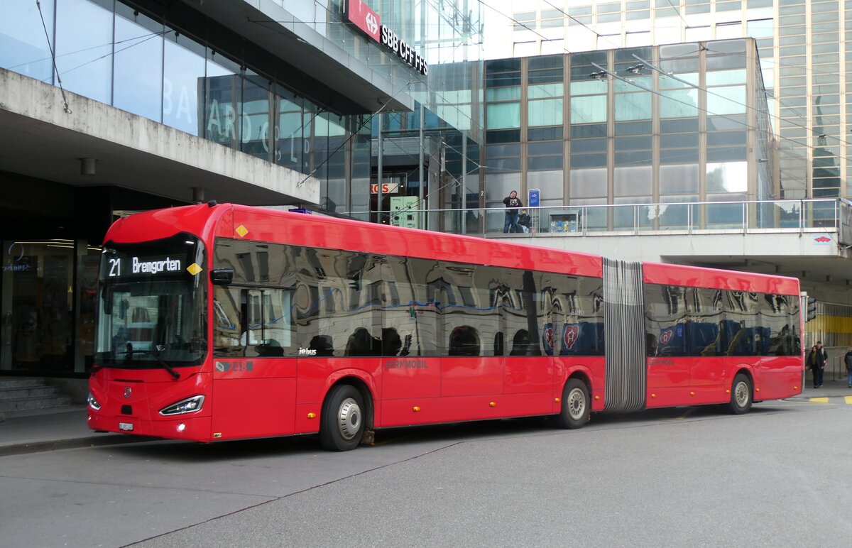 (282'123) - Bernmobil, Bern - Nr. 248/BE 881'248 - eIrizar am 7. November 2025 beim Bahnhof Bern