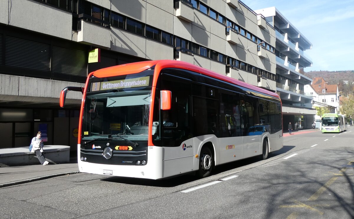 (282'300) - RVBW Wettingen - Nr. 64/AG 362'428 - eMercedes am 11. November 2025 in Baden, Postautostation