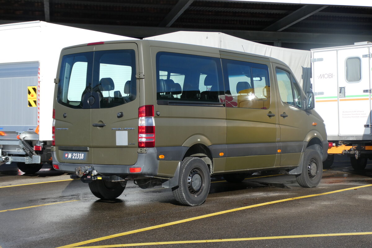 (282'599) - Schweizer Armee - M+21'318 - Mercedes am 27. November 2025 in Wil, Larag