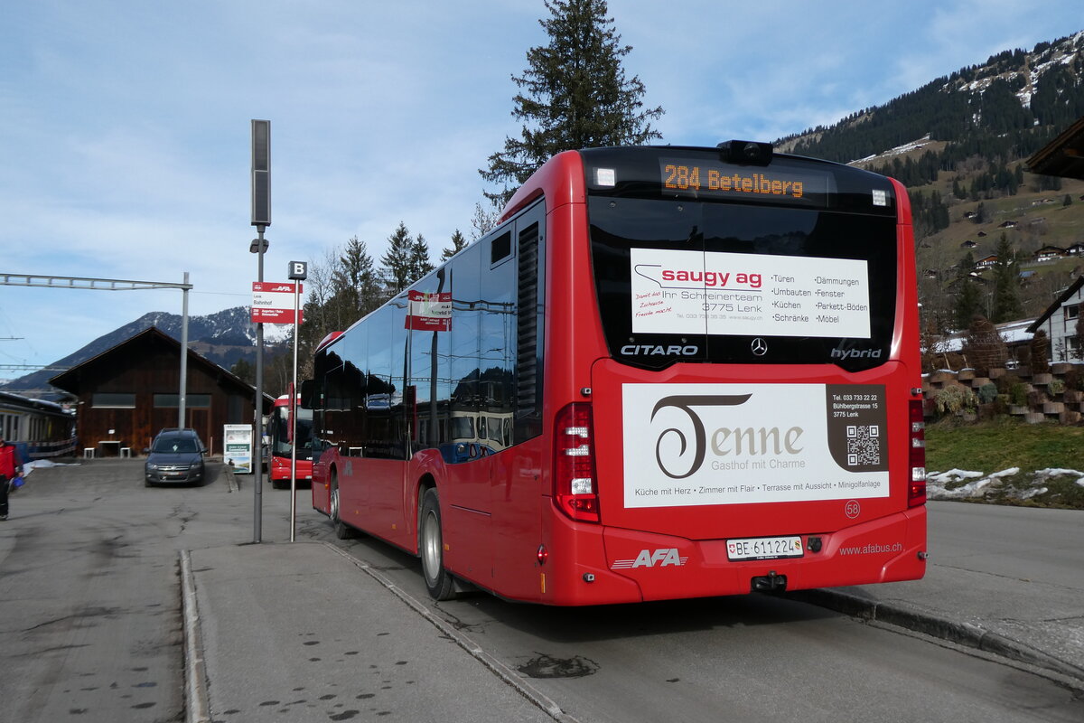 (283'194) - AFA Adelboden - Nr. 58/BE 611'224 - Mercedes am 15. Dezember 2025 beim Bahnhof Lenk