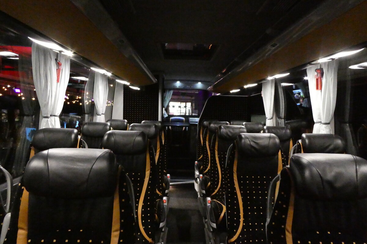 (284'733) - Marti, Kallnach - Nr. 8/BE 572'208 - Setra am 7. Februar 2026 in Kallnach, Car-Terminal (Innenaufnahme)