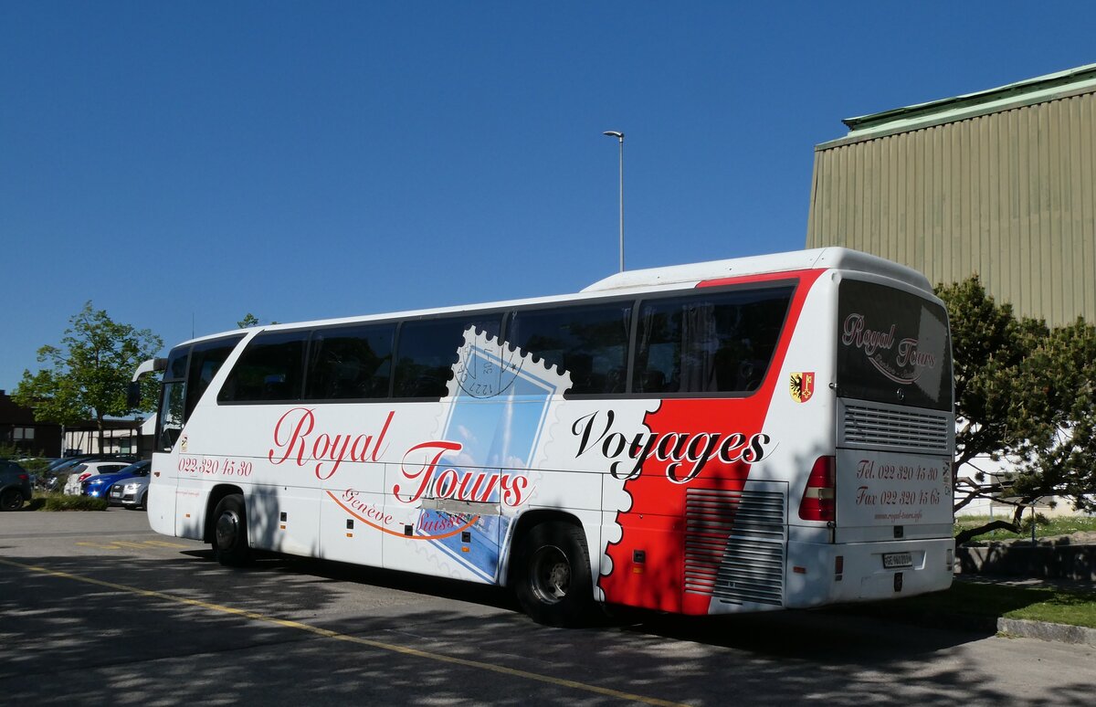 (286'393) - Royal-Tours, Gen�ve - VD 960'203 - Mercedes am 25. April 2026 in Yverdon, Patinoire