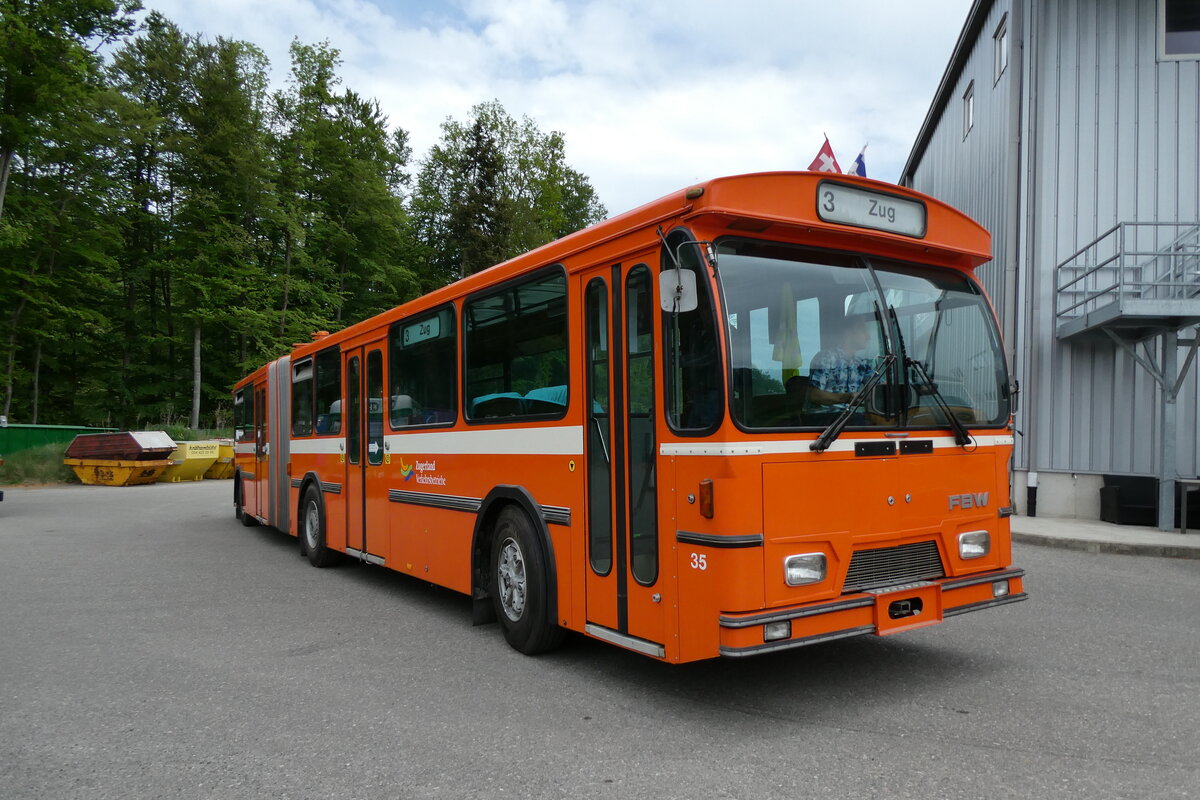 (286'797) - ZVB Zug (RWB) - Nr. 35 - FBW/Hess Am 3. Mai 2026 in Burgdorf, �kihof Ziegelgut