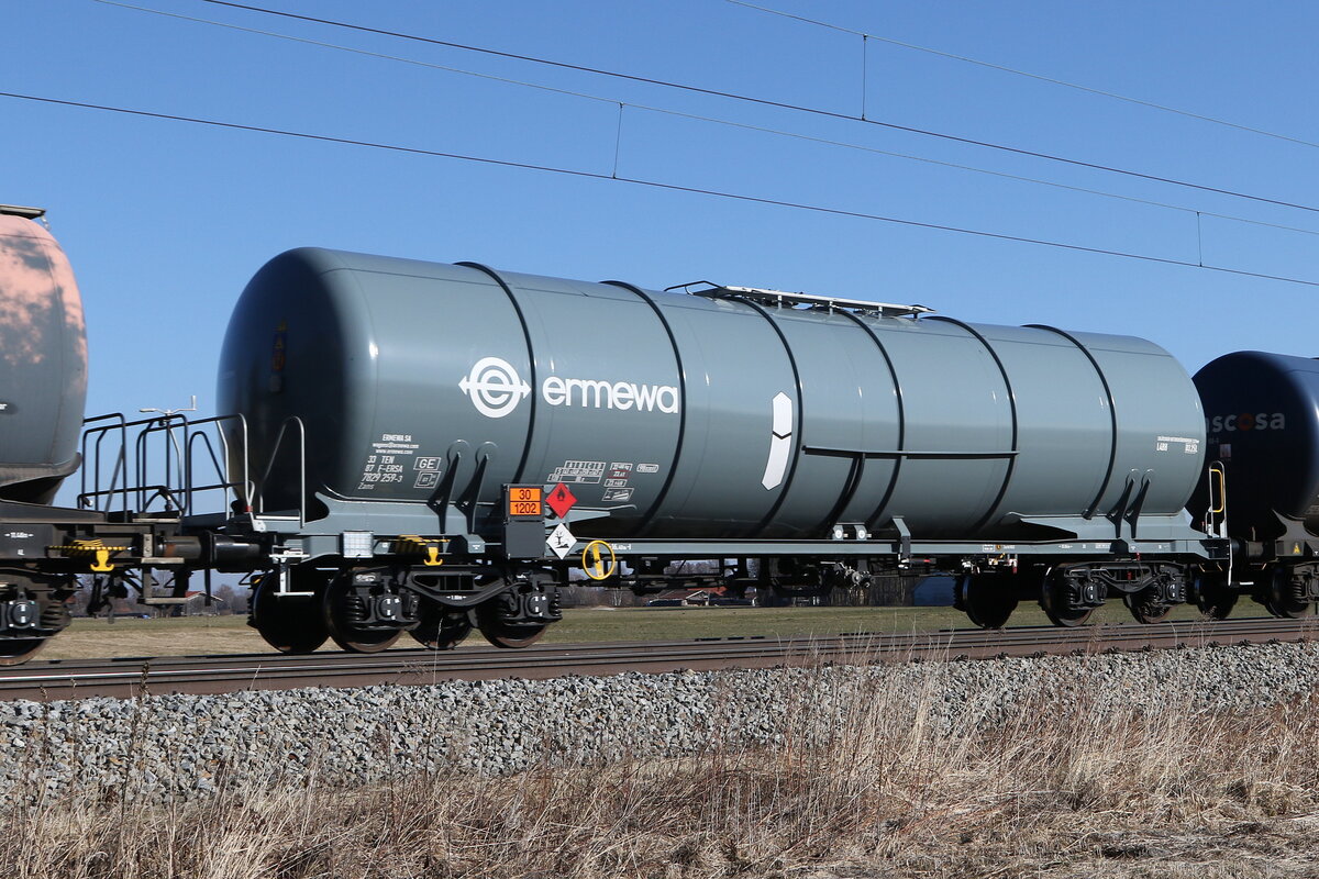 7829 259 (Zans) von  ERMEWA  am 28. Februar 2022 bei bersee.