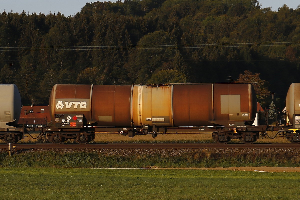 7836 063 (Zans) von  VTG  am 20. September 2018 bei Bernau.