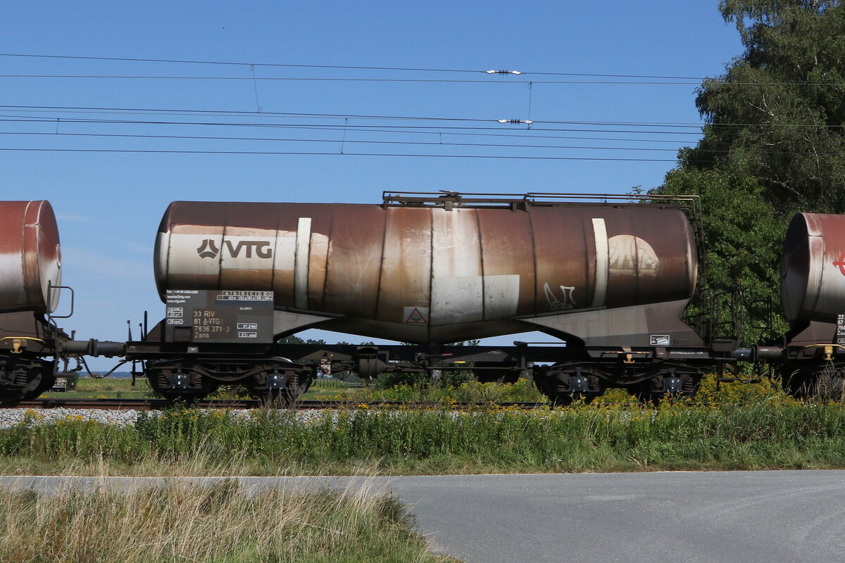 7836 371 (Zans) von  VTG  am 17. August 2022 bei bersee.