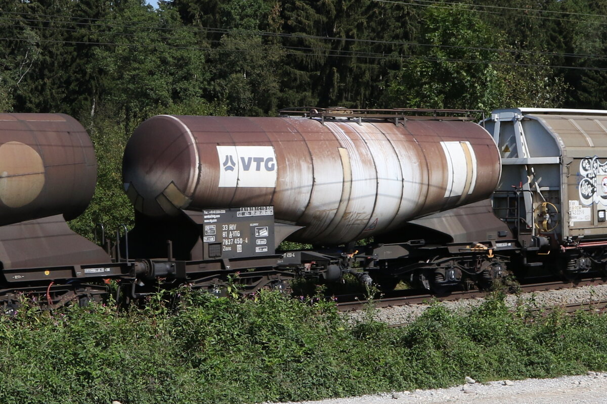 7837 450 (Zans) von  VTG  am 2. September 2022 bei Grabensttt.