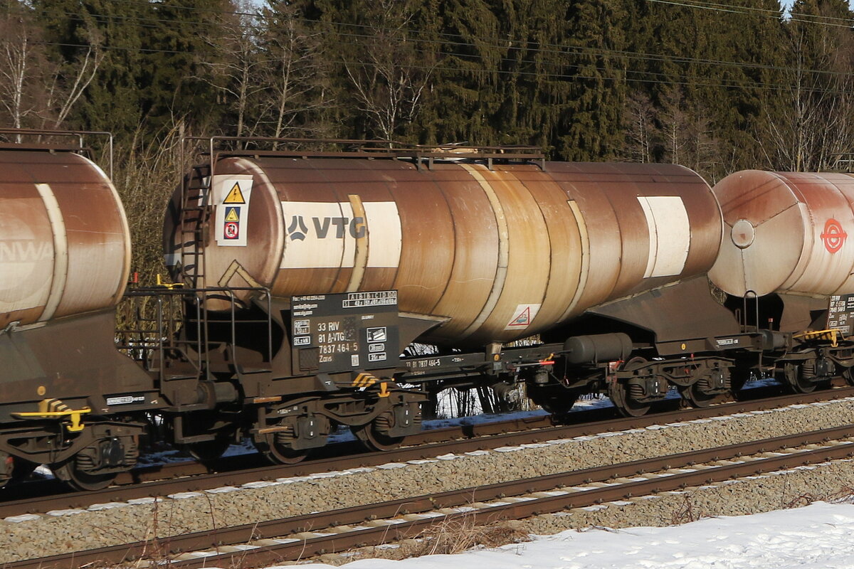 7837 464 (Zans) von  VTG  am 27. Januar 2022 bei Grabensttt.