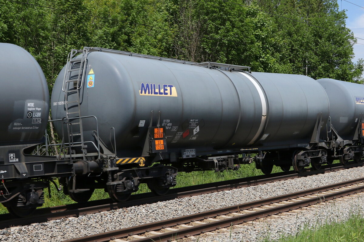 7837 510 (Zans) von  MILLET  am 2. Juni 2021 bei Grabensttt.