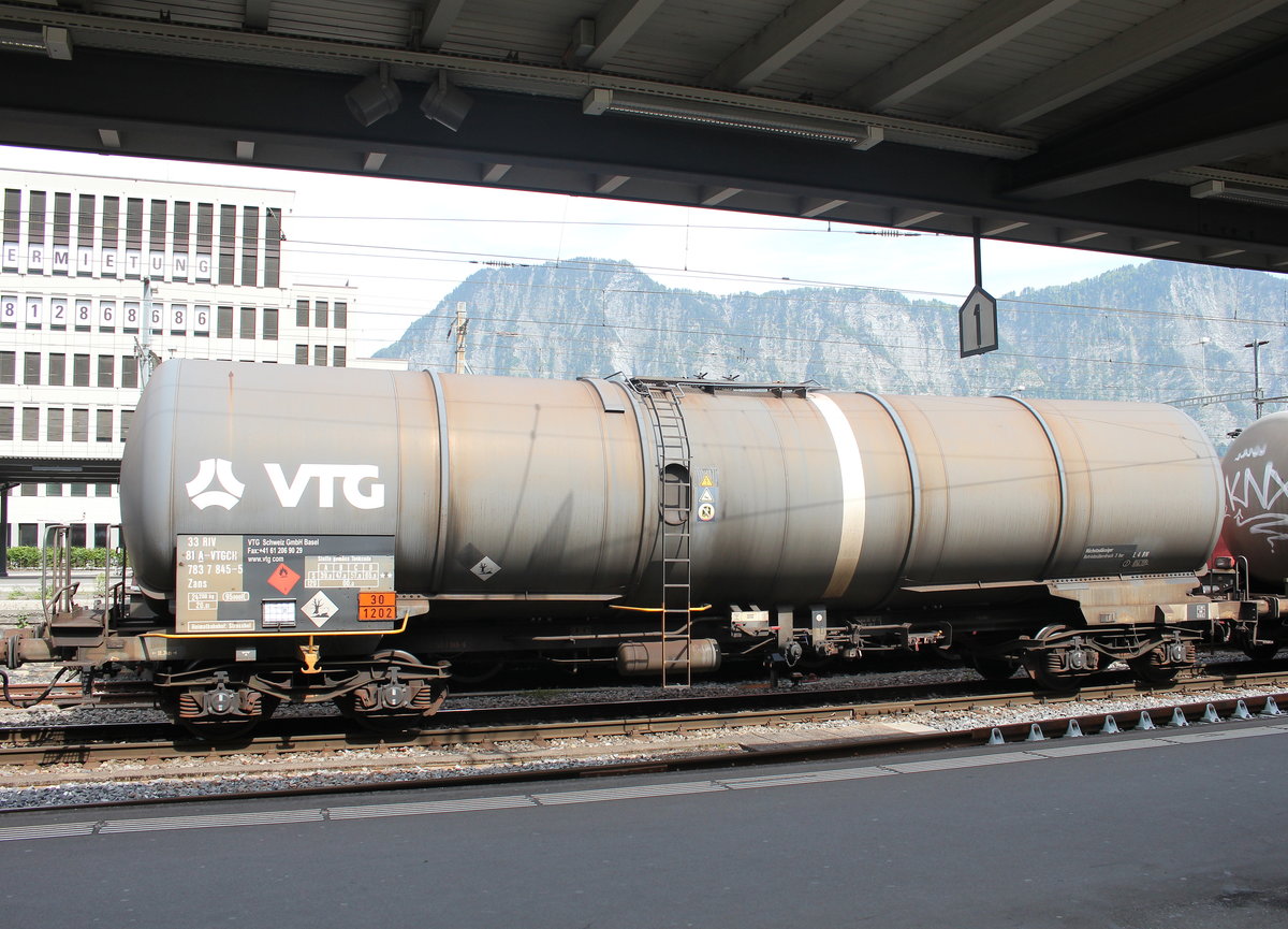 7837 845-5 (Zans) der  VTG GmbH  am 27. Mai 2016 in Landquart.