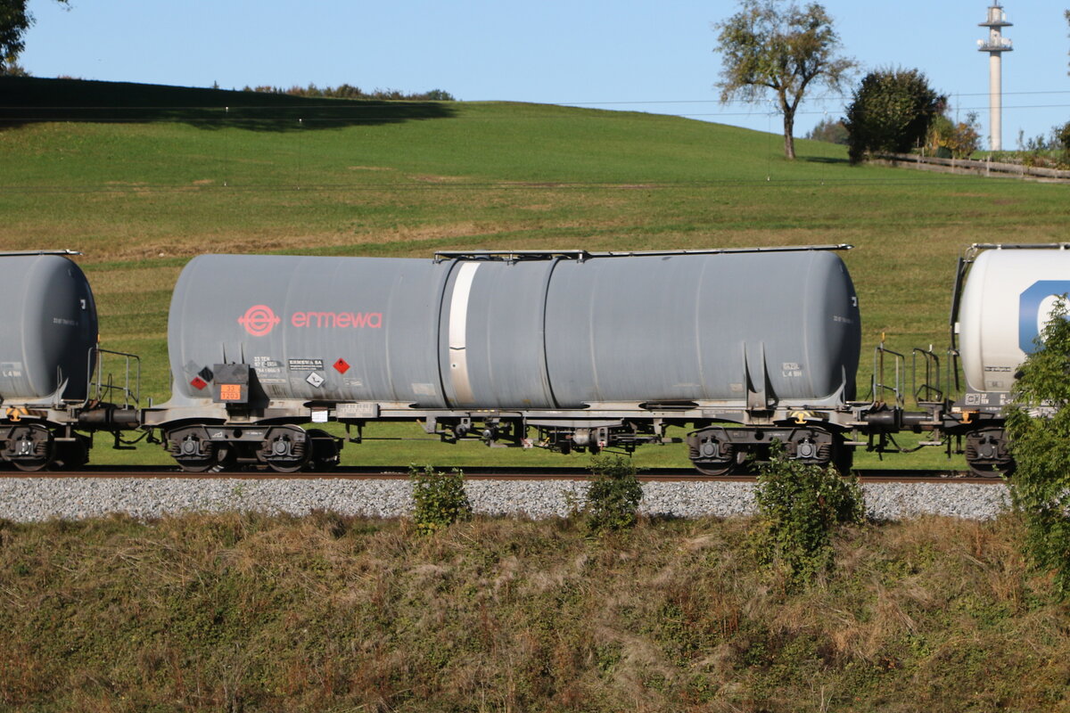 7841 866 (Zacns) von  ERMEWA  am 25. Oktober 2023 bei Axdorf.