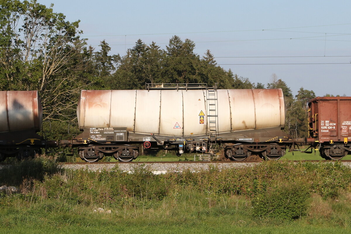 7848 219 (Zans) von  ATIR-RAIL  am 18. September 2024 bei Weisham.