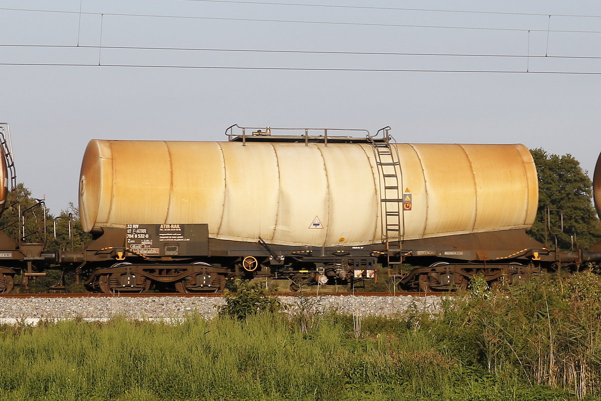 7848 532 (Zans) von  ATIR-RAIL  am 19. September 2018 bei Bernau.