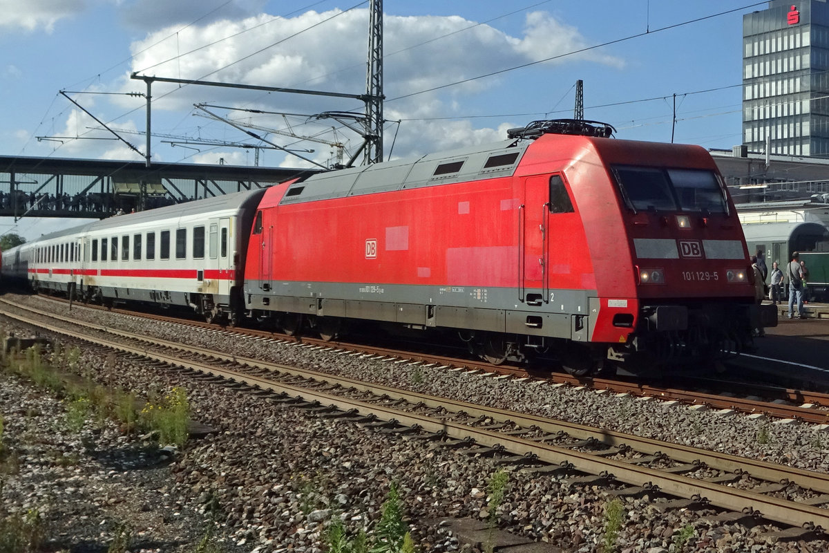 Am 14 September 2019 steht 101 129 in Göppingen.