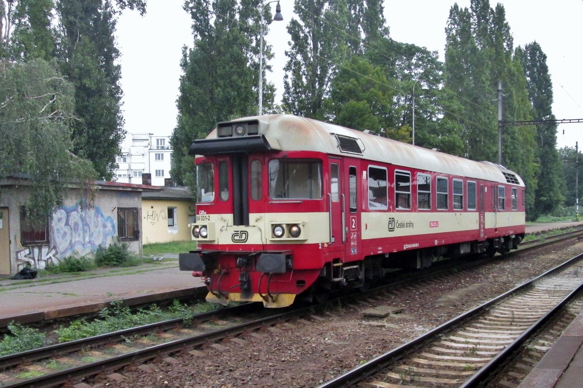 Am 16 September 2017 treft 854 031 in Praha-Vrsovice ein.