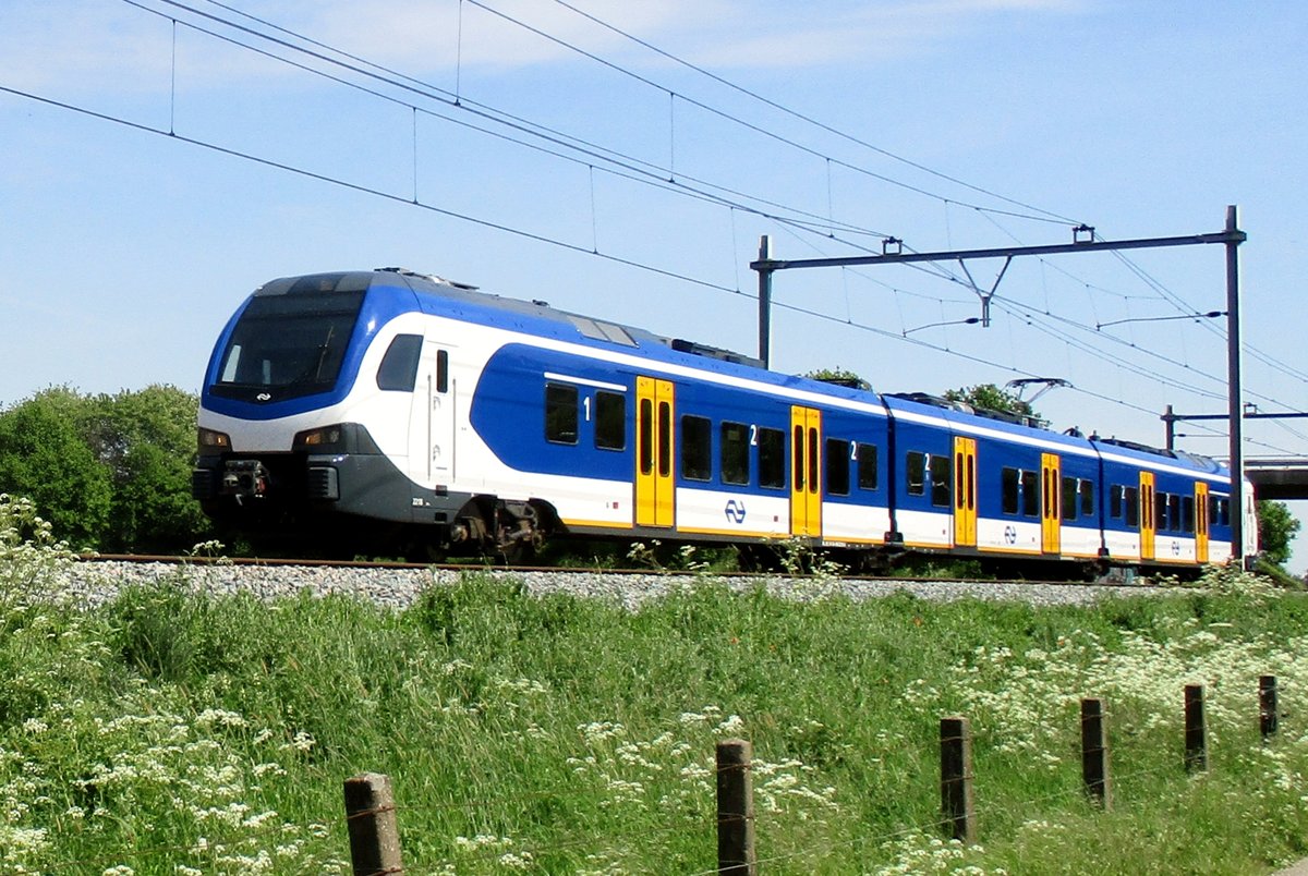 Am 19 Mai 2017 passiert NS 2218 Niftrik.