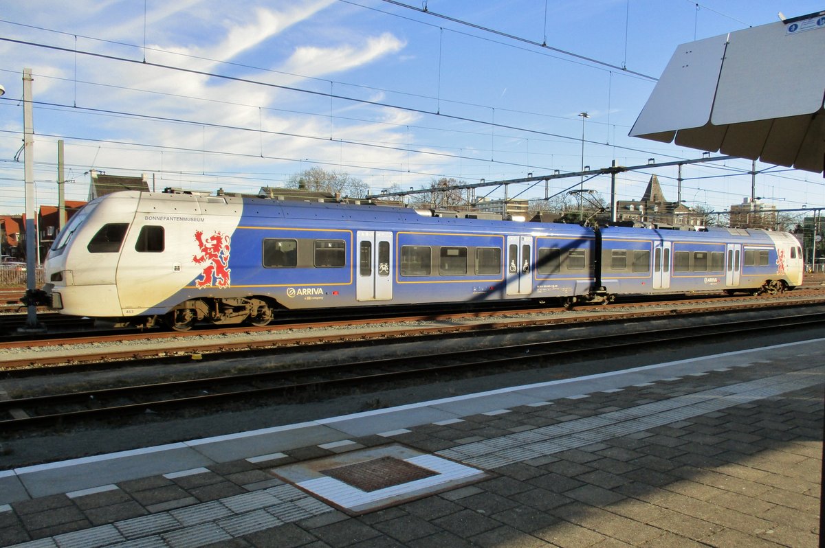 Am 20 Jänner 2017 steht Arriva 463 in Maastricht. Das ´BONNEFANTENMUSEUM´ übrigens liegt etwas 2 km westlicher.