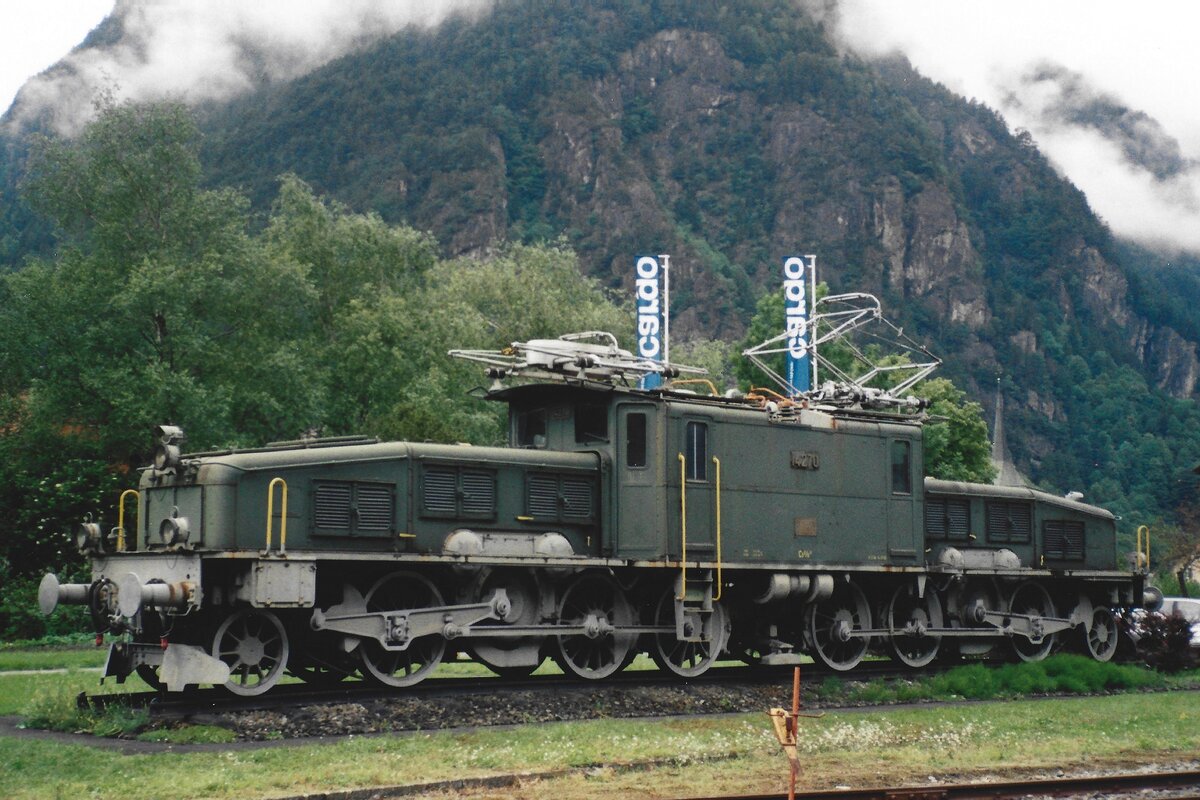 Am Abend von 25 Mai 2007 k�nnte Denkmallok 14270 in Erstfeld fotografiert werden. Heute steht die Lok gesch�tzt in Z�rich-Oerlikon.