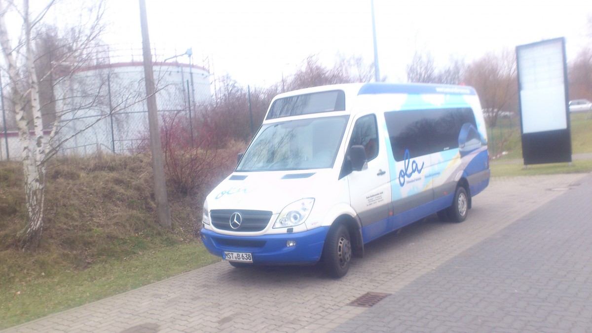 ....am Mercedes Autohaus dieser Sprinter