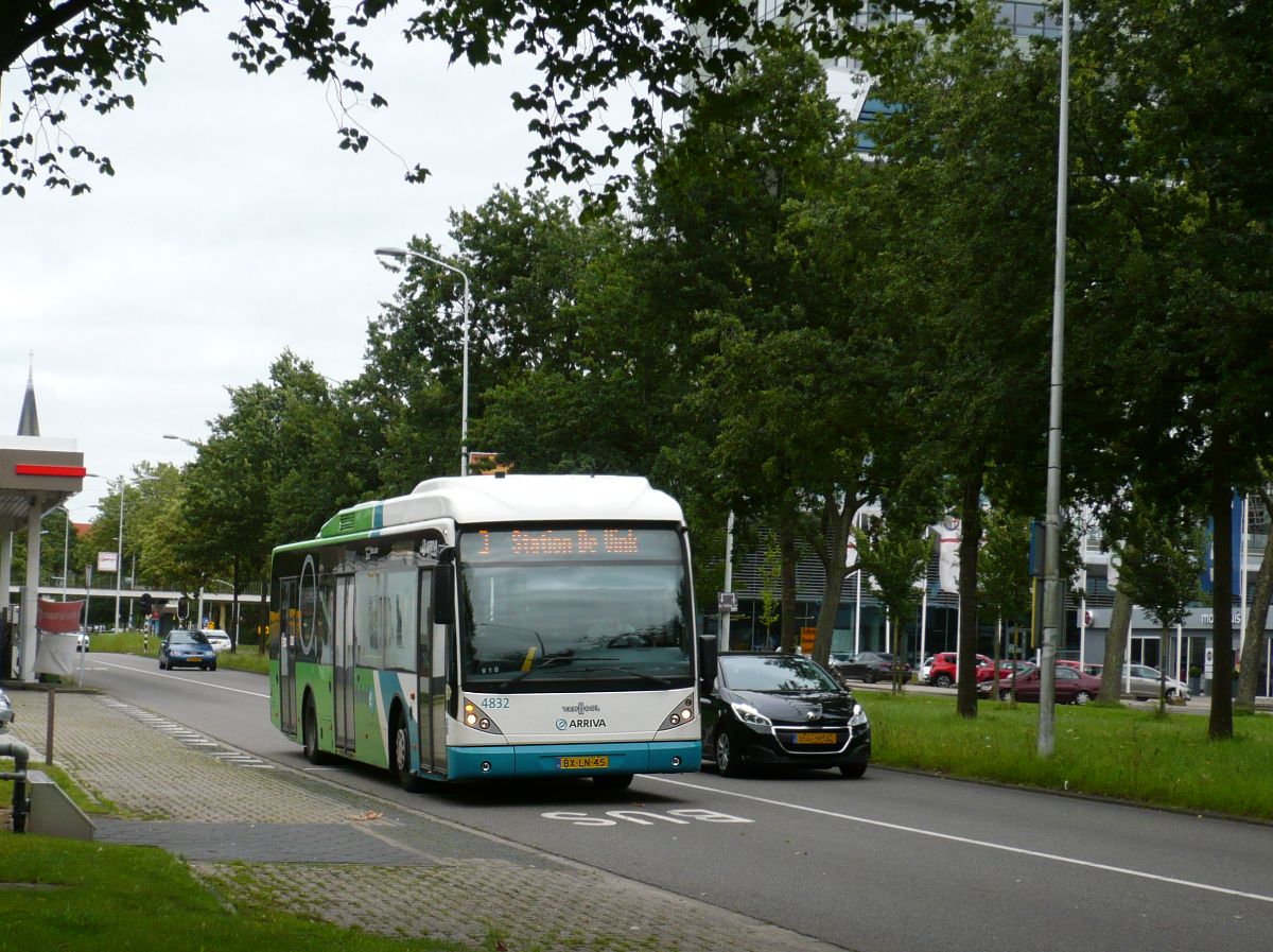 Arriva (ex-Connexxion) Bus 4832 Van Hool new A300 Hybrid Baujahr 2009. Lammenschansweg, Leiden 03-08-2017. 

Arriva (ex-Connexxion) bus 4832 Van Hool new A300 Hybrid bouwjaar 2009. Lammenschansweg, Leiden 03-08-2017.