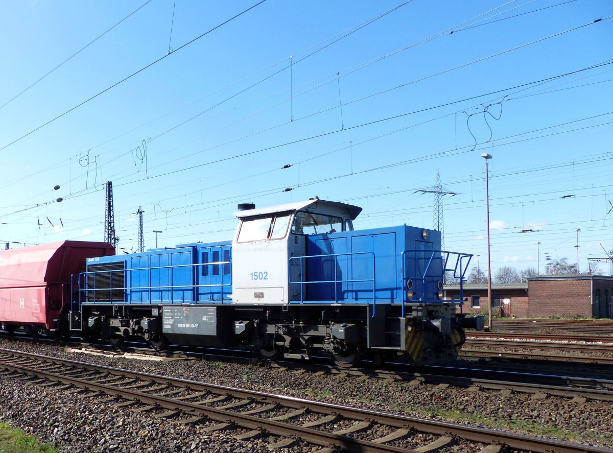 ATC Angel Trains Cargo, Antwerpen Belgien Mak G1206 Diesellok vermietet an Railflex GmbH, Ratingen 1502 (92 82 0001 502-4 D-RF) Gterbahnhof Oberhausen West Deutschland 12-03-2020.


Mak G1206 dieselloc van ATC Angel Trains Cargo, Antwerpen verhuurd aan Railflex GmbH, Ratingen 1502 (92 82 0001 502-4 D-RF) goederenstation Oberhausen West, Duitsland 12-03-2020.