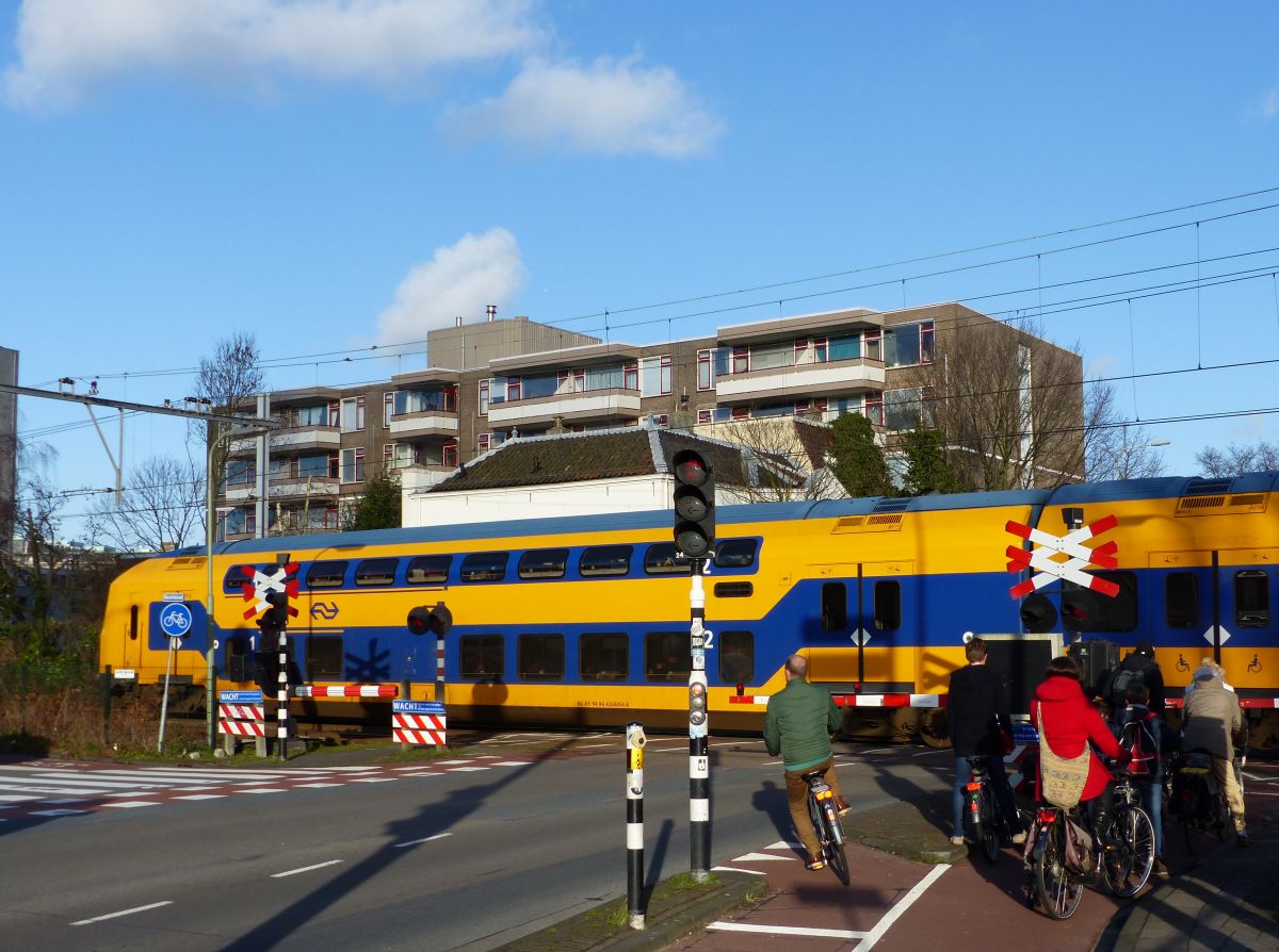 Bahnbergang Haagweg, Leiden 28-01-2016.

Overweg Haagweg, Leiden 28-01-2016.