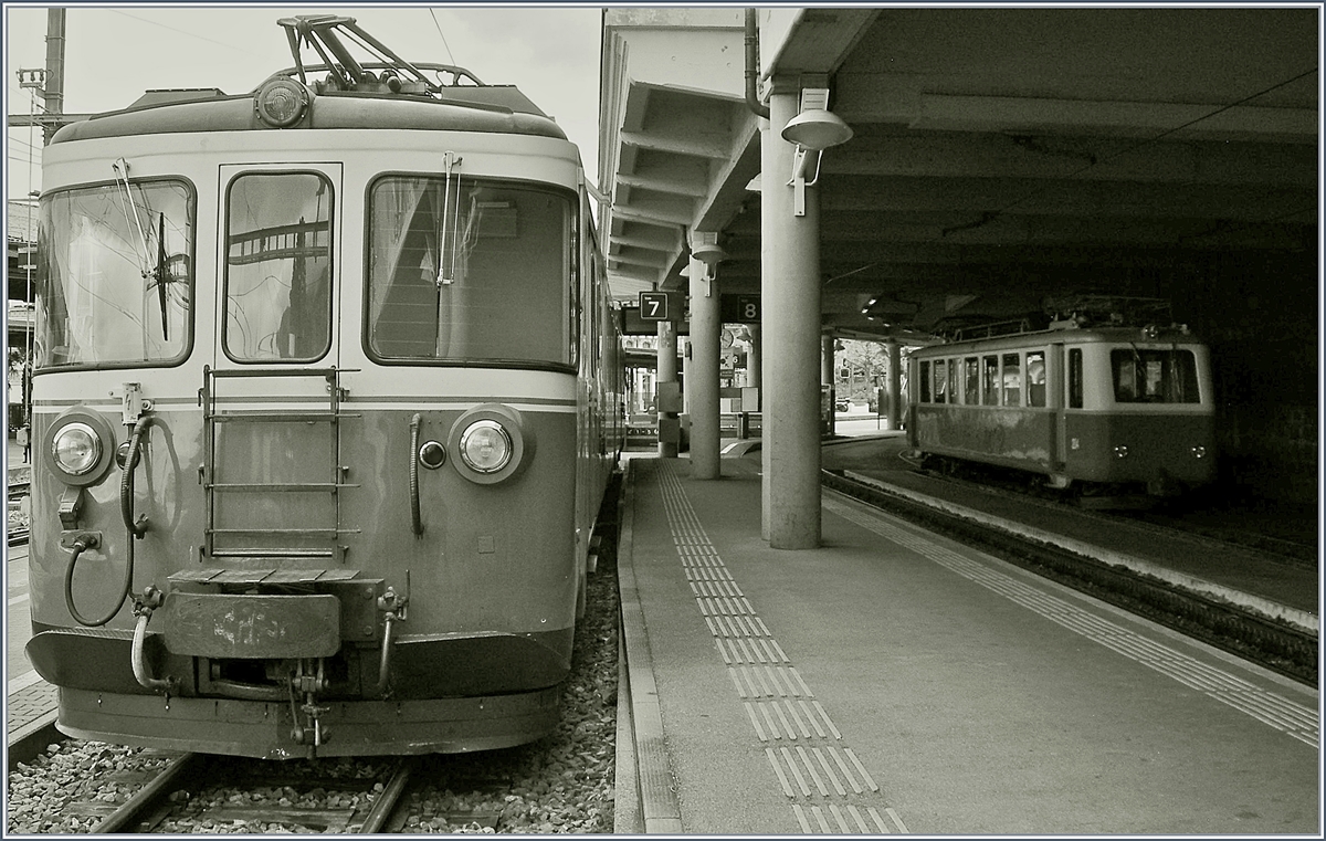 Bei schwierigen Lichtverhältnissen sind hier der MOB ABDe 8/8 4004  Fribourg  und der Rochers de Naye Bhe 2/4 204 in Montreux zu sehen.
16. April 2017