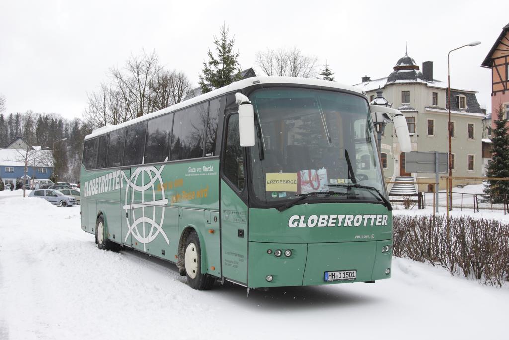 Bova Futura 
Dieser Bova Futura Reisebus des Unternehmen Globetrotter stand am 7.12.2013 
am Bahnhof in Neuhausen im Erzgebirge.