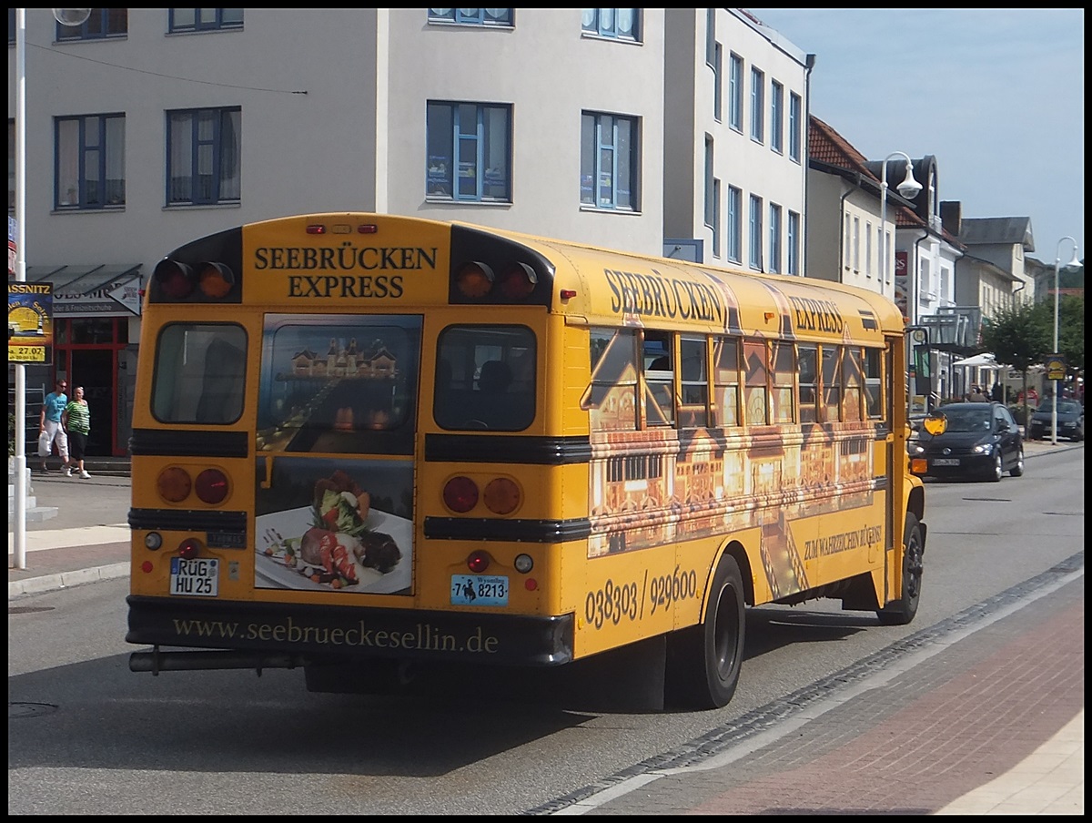 Chevrolet als Seebrckenexpress in Sassnitz.