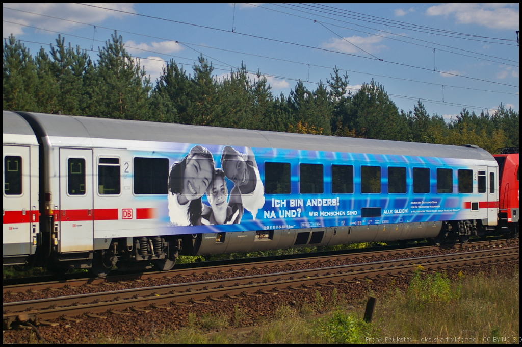 D-DB 61 80 21-94 606-5 Bvmsz 186.6  Ich bin anders! Na und?  in einem Pbz der am 28.08.2014 durch die Berliner Wuhlheide fuhr