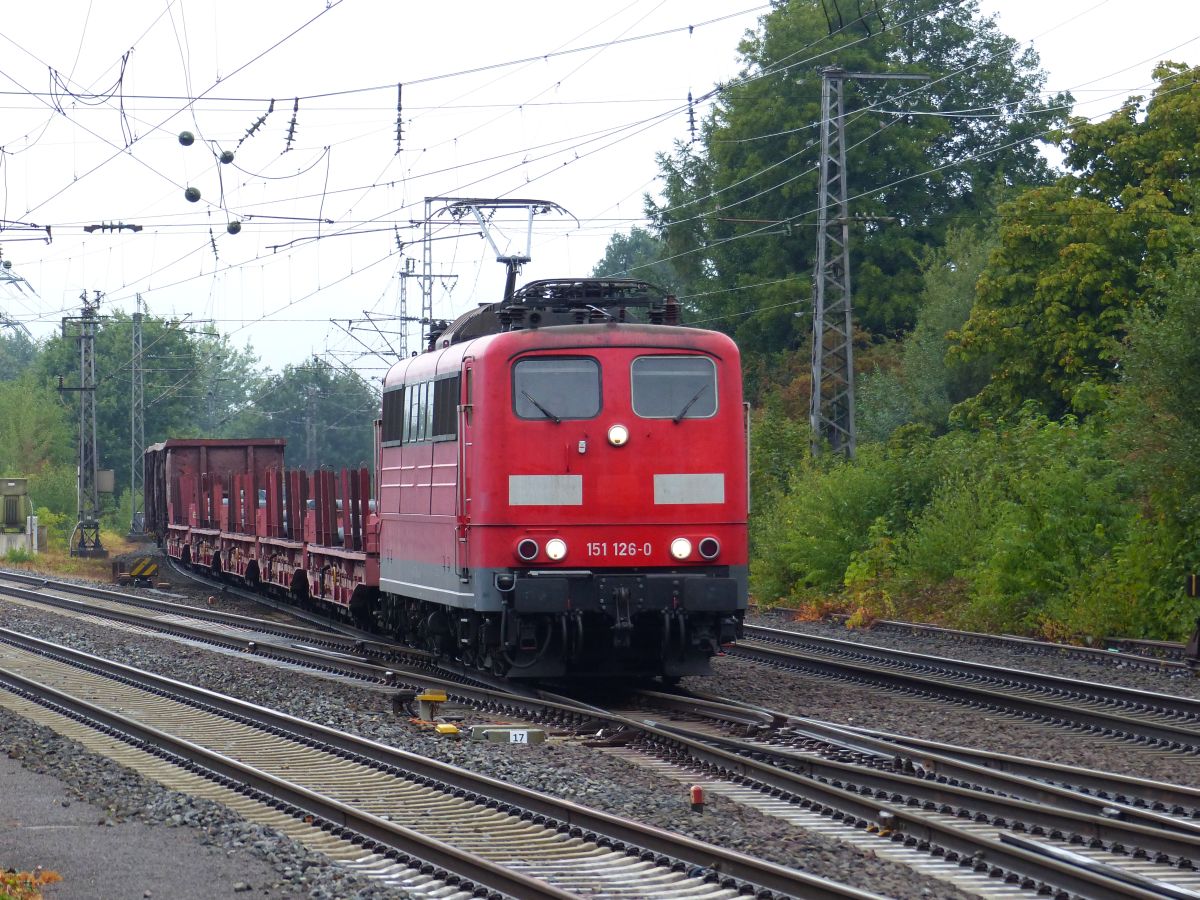 DB Cargo Lok 151 126-0 mit G�terzug Salzbergen 17-08-2018.

DB Cargo loc 151 126-0 met goederentrein Salzbergen 17-08-2018.