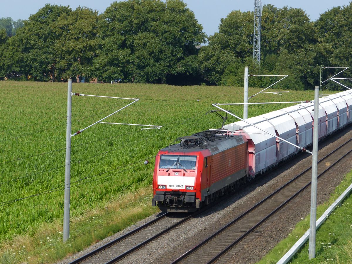DB Cargo Lok 189 086-2 Baumannstrasse, Praest bei Emmerich 06-07-2018.

DB Cargo loc 189 086-2 Baumannstrasse, Praest bij Emmerich 06-07-2018.