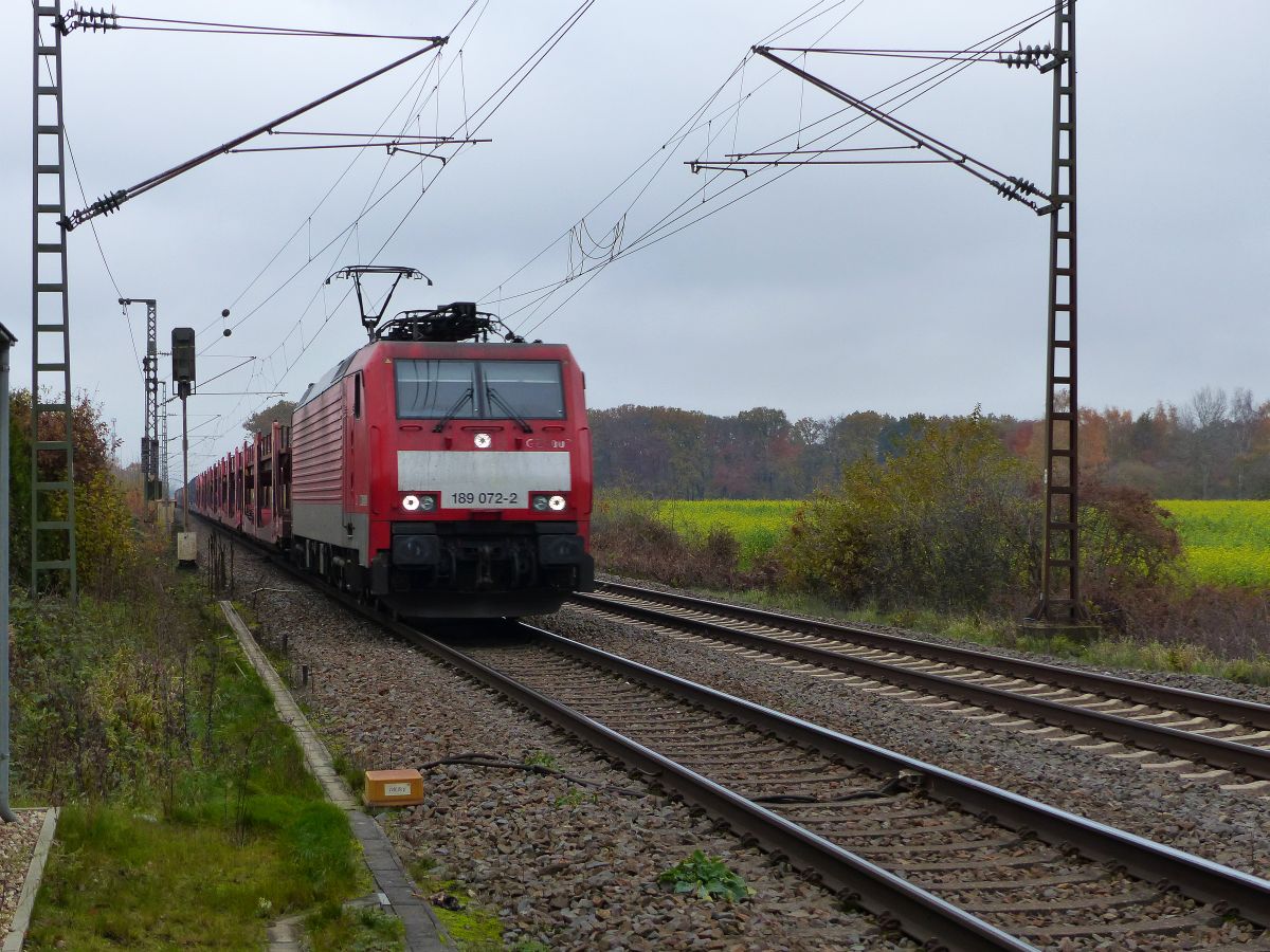 DB Cargo Lokomotive 189 072-2 Devesstrae, Salzbergen 21-11-2019.

DB Cargo locomotief 189 072-2 Devesstrae, Salzbergen 21-11-2019.