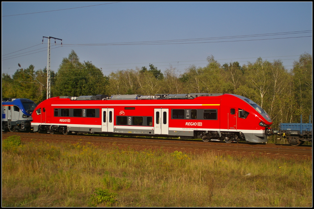 DB Regio 631-001 am 17.09.2014 auf �berf�hrungsfahrt zur InnoTrans 2014. Dort wurde der Triebwagen vom Typ Pesa Link II auf dem Freigel�nde gezeigt (NVR-Nummer 95 80 0631 001-4 D-DB ABpd)