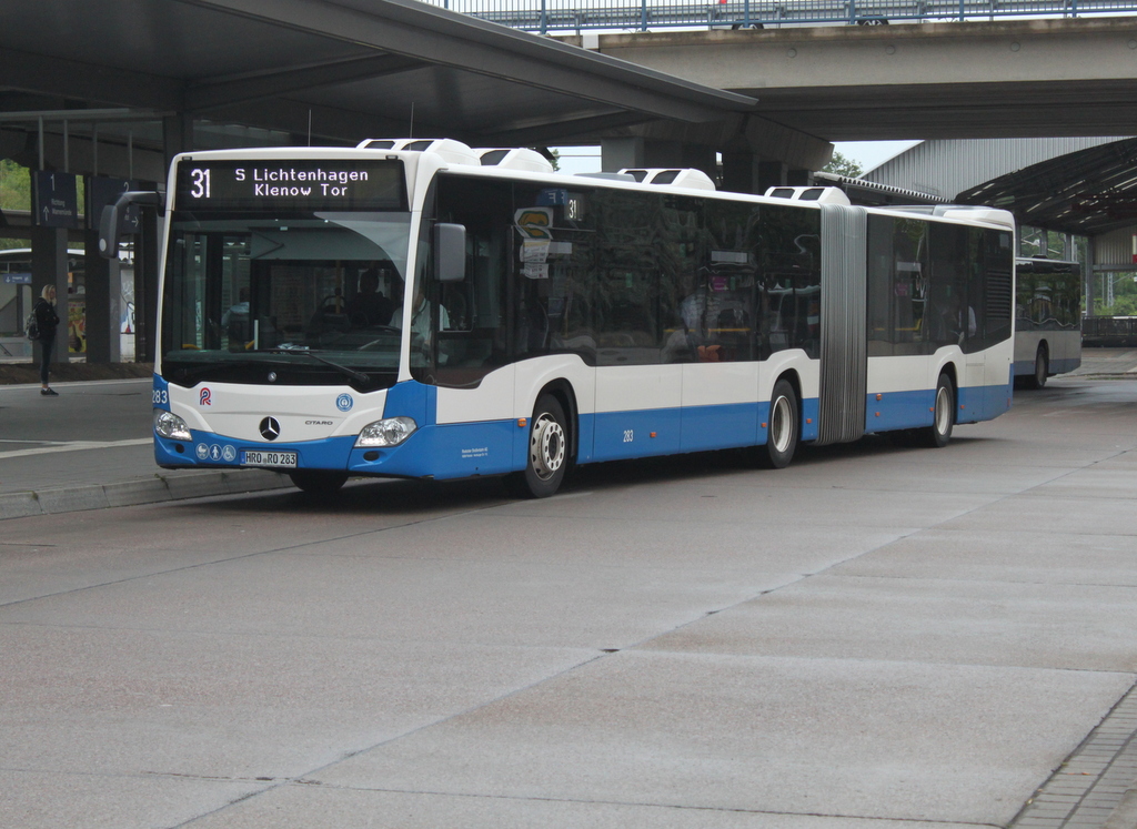 Der Citaro C2-G als Linie 31 von Kopenhagener Straße, Rostock Nach S Lichtenhagen am am Haltepunkt Rostock-Lütten Klein.12.07.2019