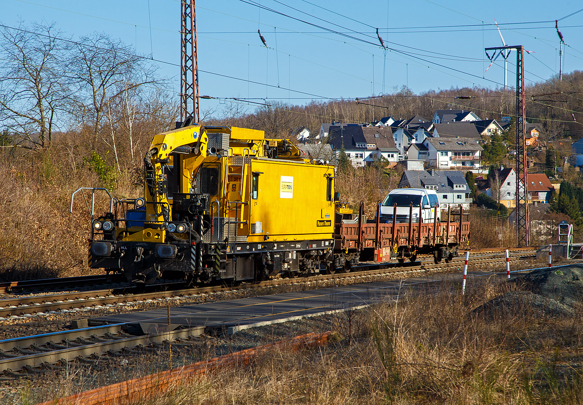 Der Plasser & Theurer Motorturmwagen MTW 10.260,  A-ETE 99 81 9131 004-9, (BB SKL X 953 016-3), ex 97 99 01 514 17-9, der EUROPTEN - European Trans Energy GmbH fhrt am 07.03.2022, mit einem angehangenen Res-Wagen, durch Rudersdorf (Kr. Siegen) in nrdlicher Richtung.

Zweiachsige Motorturmwagen wurde 2004 von Plasser & Theurer in Linz (A) unter der Fabriknummer 893 fr die VA TECH T&D GmbH & Co (Wien) gebaut.

TECHNISCHE DATEN (gem. Anschriften):
Spurweite: 1.435 mm
Achsanzahl: 2
Lnge ber Puffer: 14.040 mm
Achsabstand: 9.000 mm
Eigengewicht: 43.000 kg
Zugelassen fr Streckenklasse: C2 oder hher 
Zur Mitfahrt zugelassene Personen: 7
Anhngelast: max. 40 t 
Hchstgeschwindigkeit : 100 km/h 
kleinster befahrbarer Radius: R 150
Bremse: KE-GP mZ