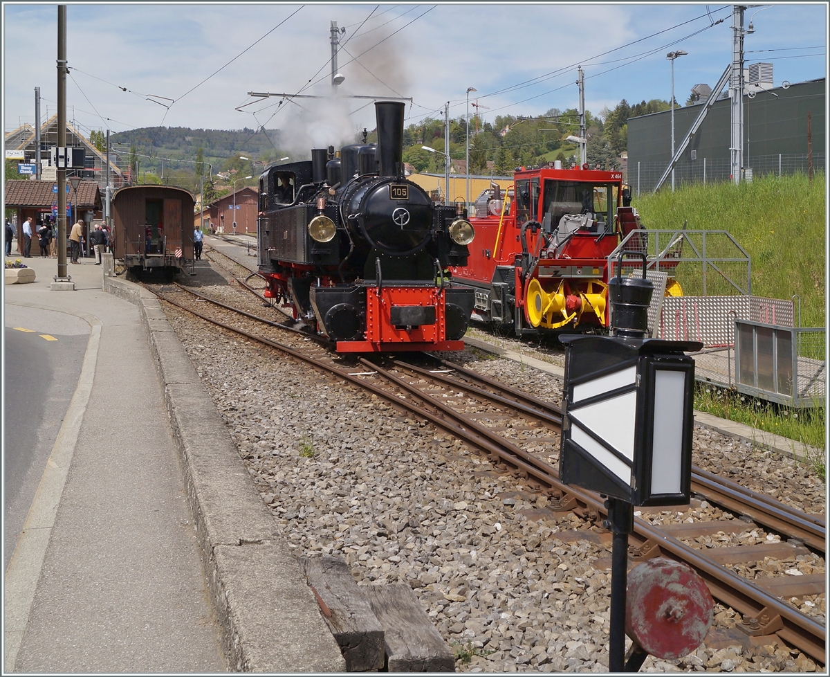 Die Blonay Chamby Bahn G 2x 2/2 105 rangiert in Blonay. 

9. Mai 2021