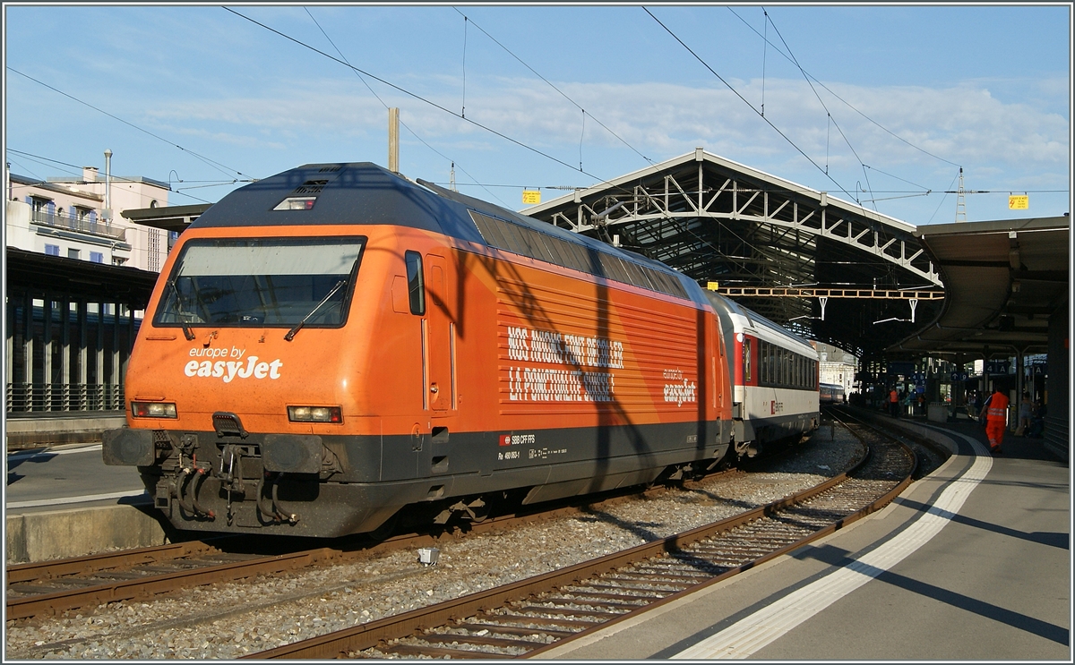 Die  easyjet  Re 460 062-1 in Lausanne. 
22. Juli 2015