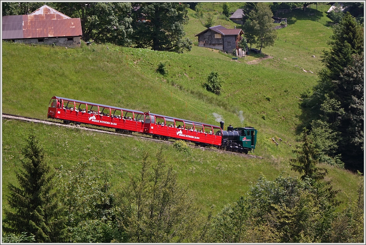 Die kleine Eisenbahn ist an diesem Tag gut besucht.
Planalp 07.07.2016