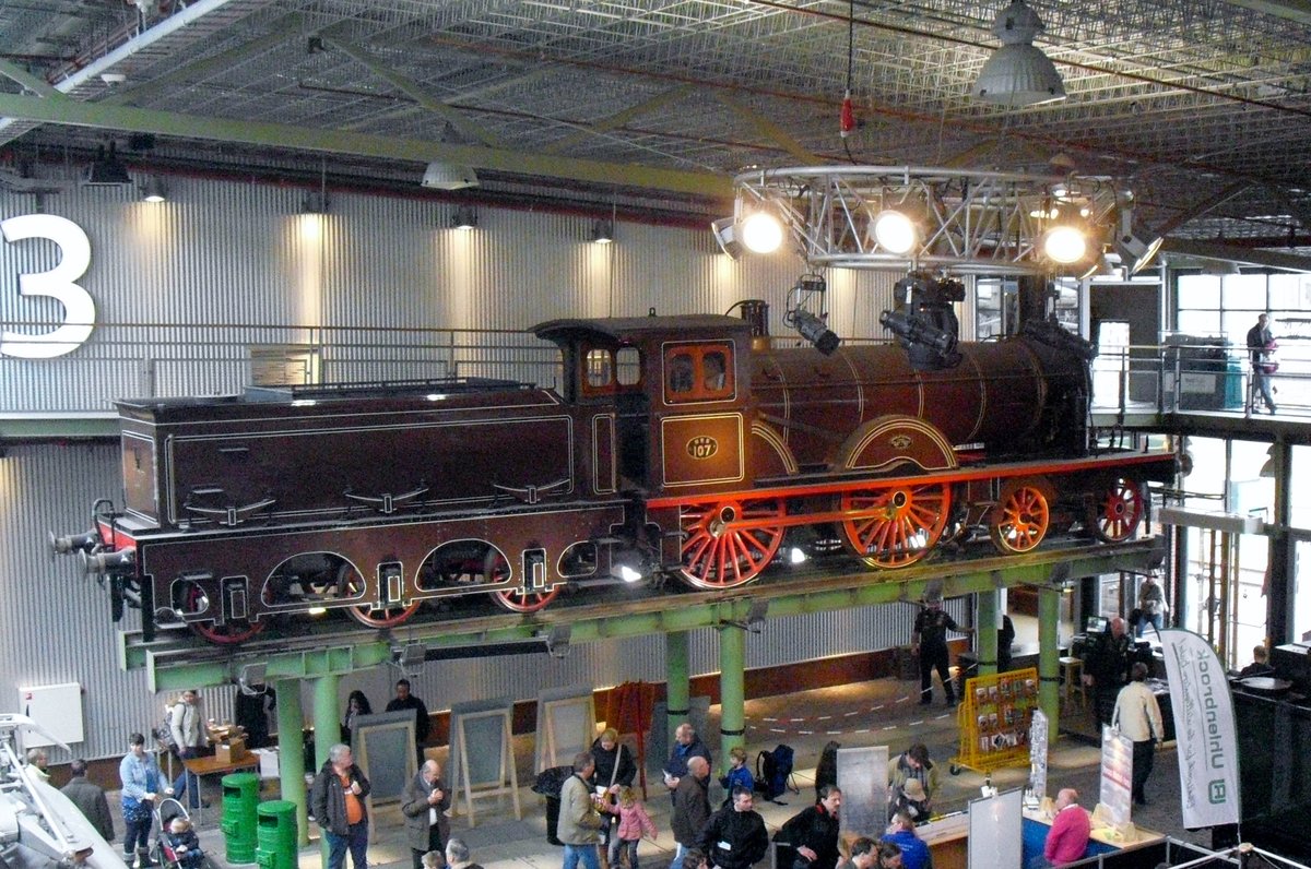 Die �lteste originaler Dampflok in die Niederl�nde ist 107 „Rhijnboog“ (Rheinbogen), hier ins Eisenbahnmuseum in Utrecht am 12 M�rz 2012.