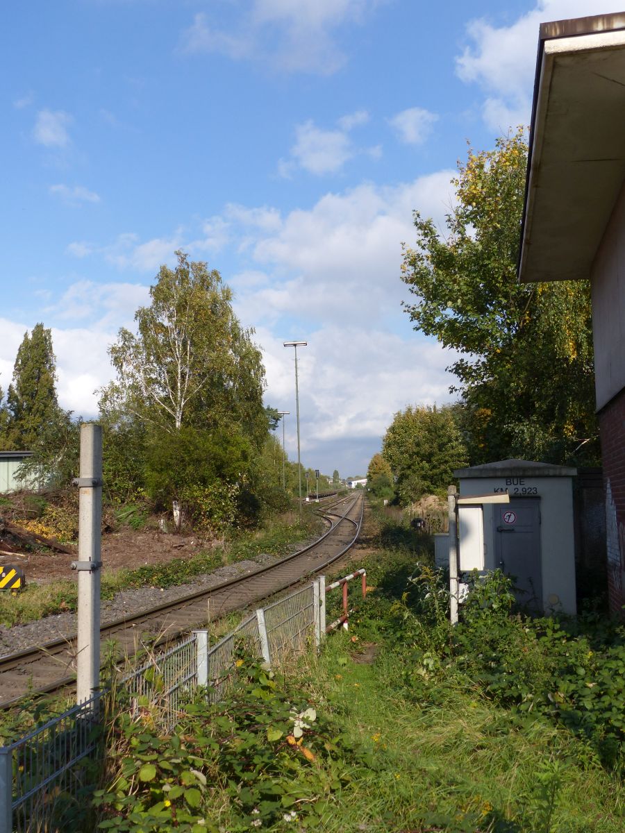 Duisburg-Wanheim berholung Gleise. Wanheim Angerhausen Duisburg. Atroper Strae, Duisburg 13-10-2017.

Duisburg-Wanheim inhaal en kruisingssporen. Wanheim Angerhausen Duisburg. Atroper Strae, Duisburg 13-10-2017.