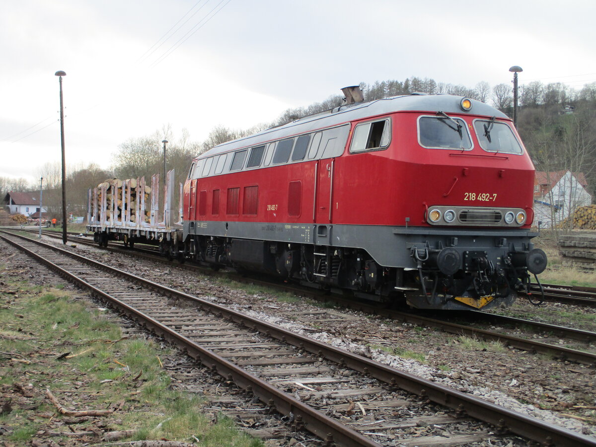 Einen kleinen Fussmarsch mußte ich,am 05.April 2025,in Schleusingen einlegen um die RP 218 492 zubekommen.Am Ende hatte sich der Weg gelohnt.